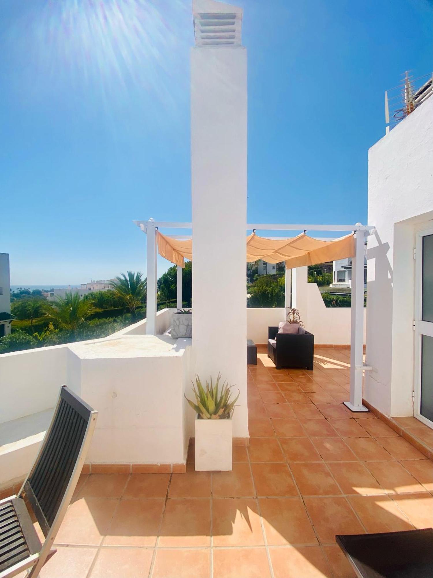 Cozy Townhouse Selwo Βίλα Εστεπόνα Εξωτερικό φωτογραφία